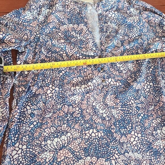 Anthropologie Shirt - Large - labeled Medium - Picture 5 of 8